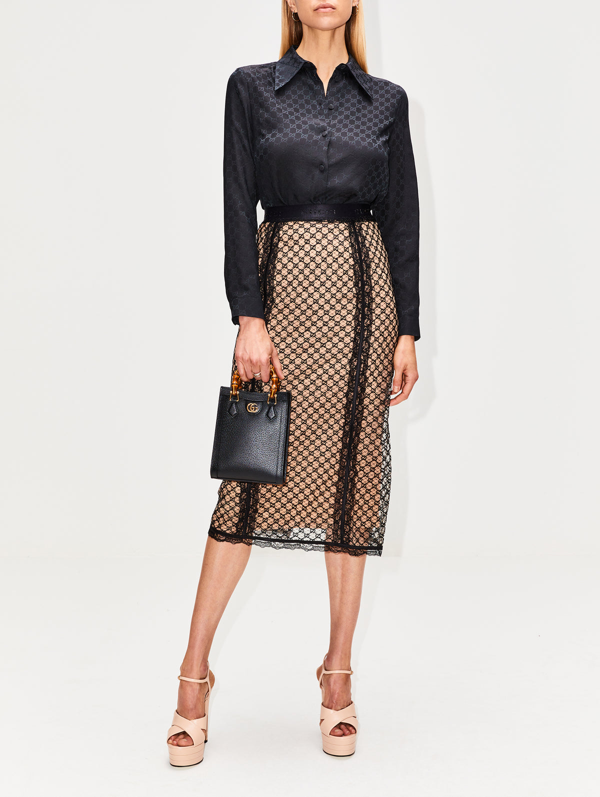 Louis Vuitton Size 34 Black, White, Gold Cotton Leather Detail Monogram  Skirt