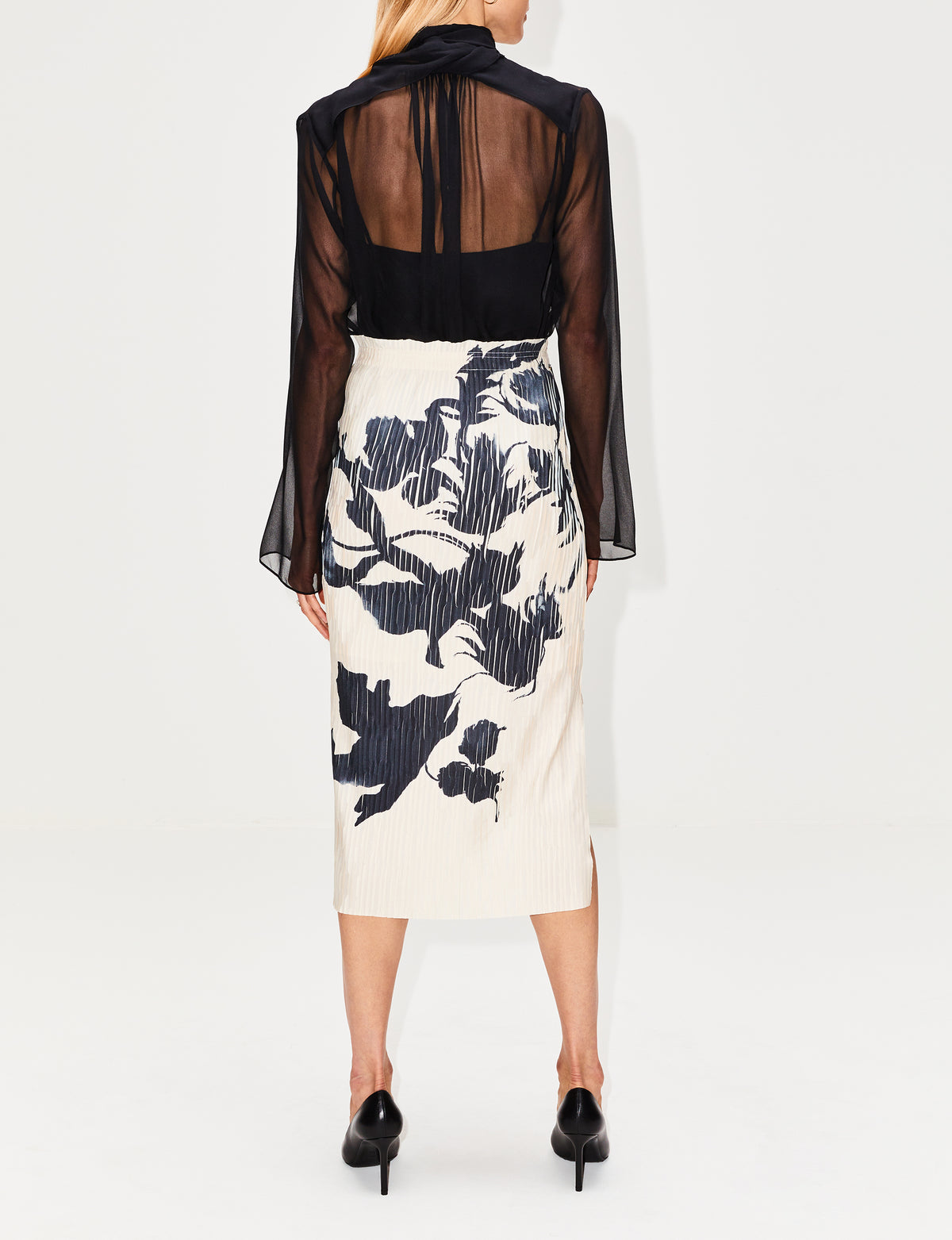 view 4 - Printed Pleated Pencil Skirt