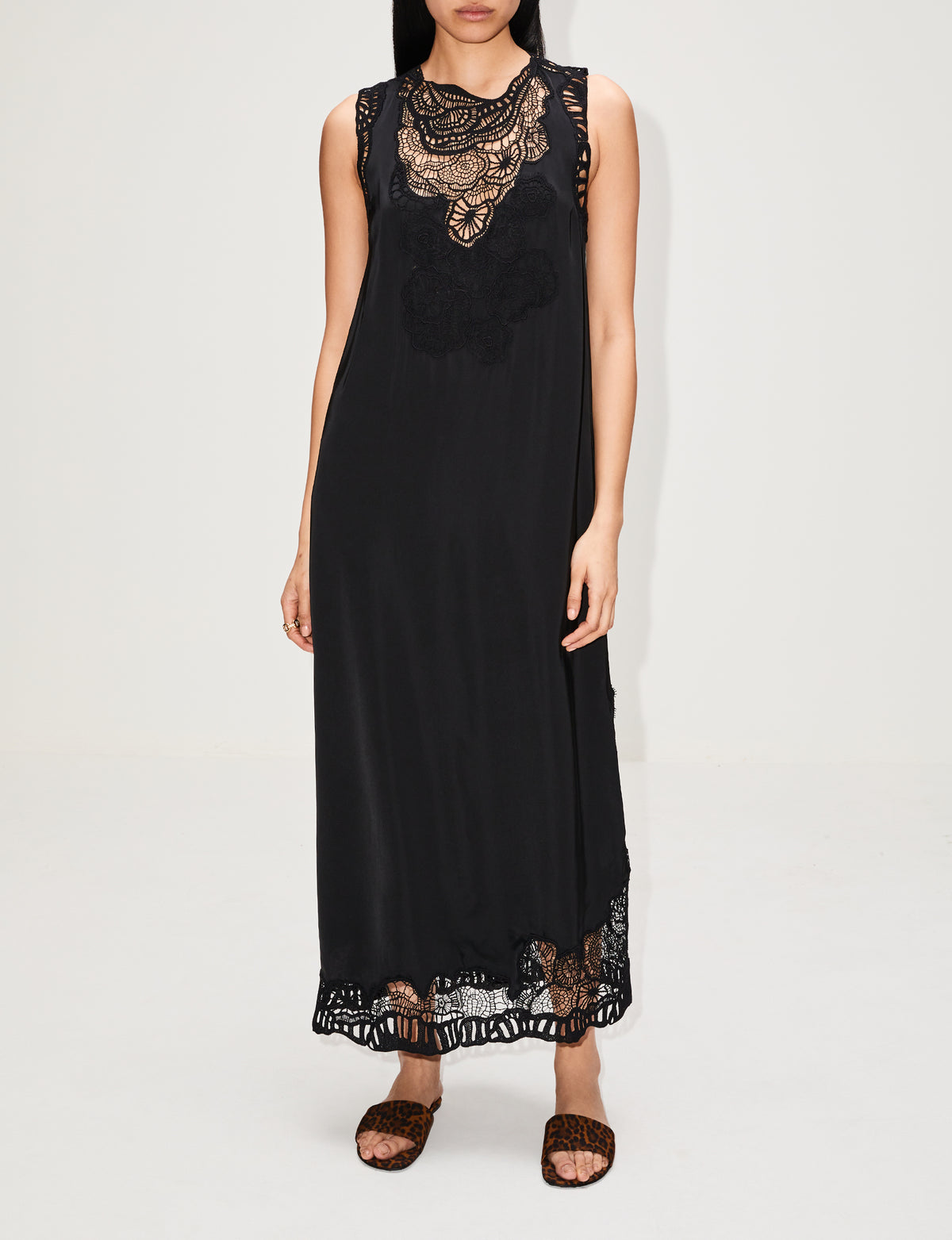 view 2 - Sleeveless Lace Front Dress