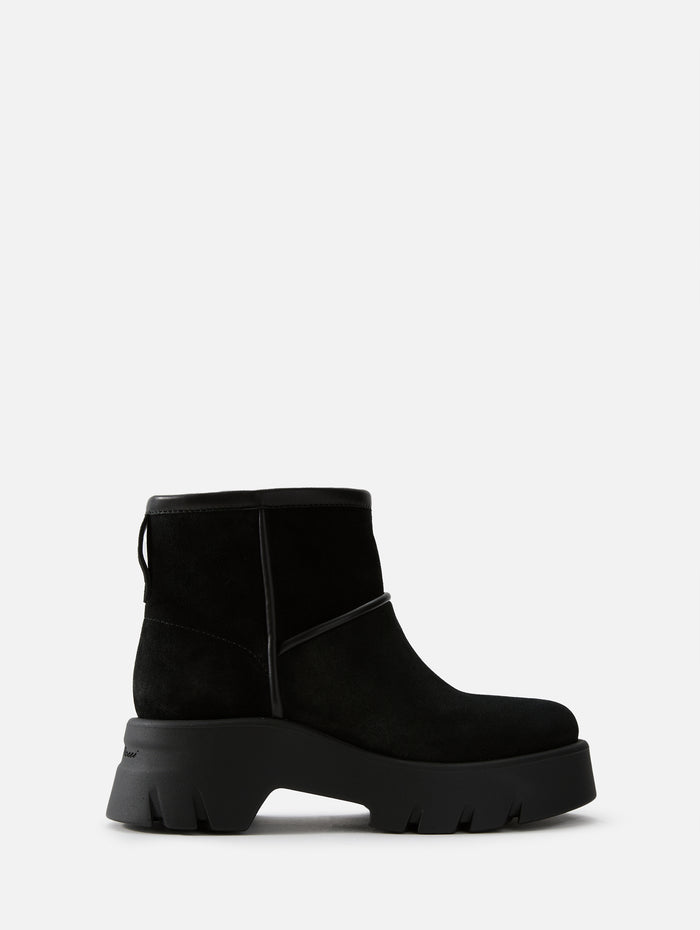 Stormy Suede Boot