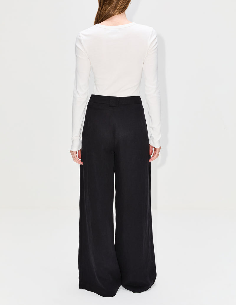 Wide Leg Pleat Pant