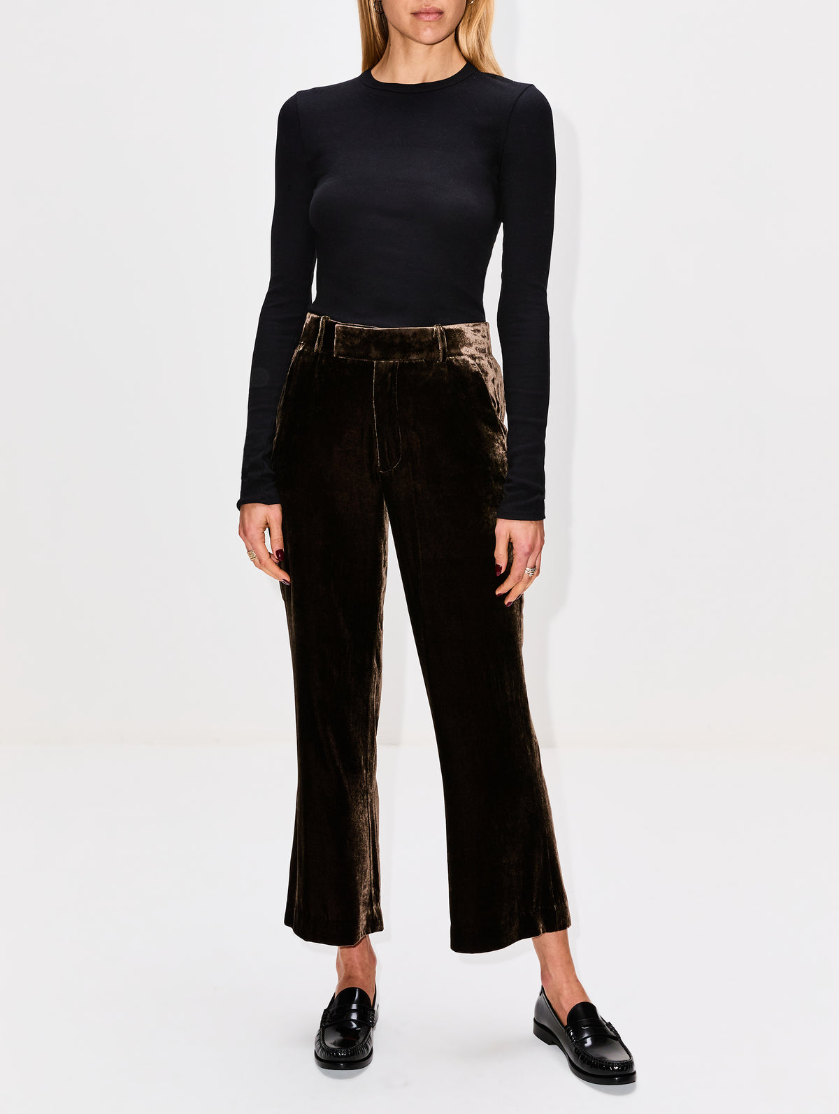 Crop Flare Velvet Trouser,FRAME,ESPRESSO,Image 2