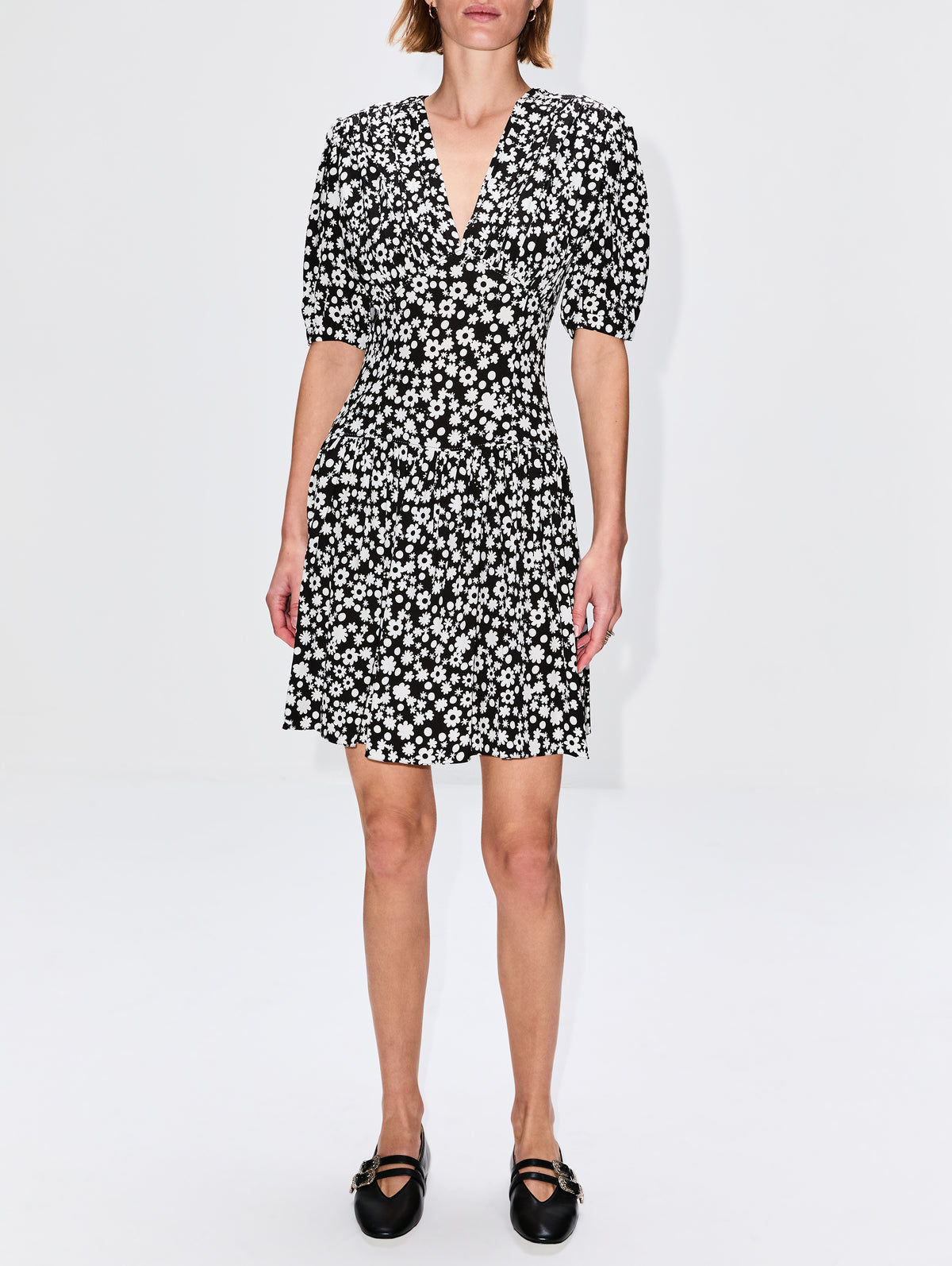 Marni Printed Gathered Mini Dress, Black, Women's, 4, Cocktail & Party Wedding Guest Dresses Mini Dresses Marni Printed Gathered Mini Dress, Black, Women's, 4, Cocktail & Party Wedding Guest Dresses Mini Dresses