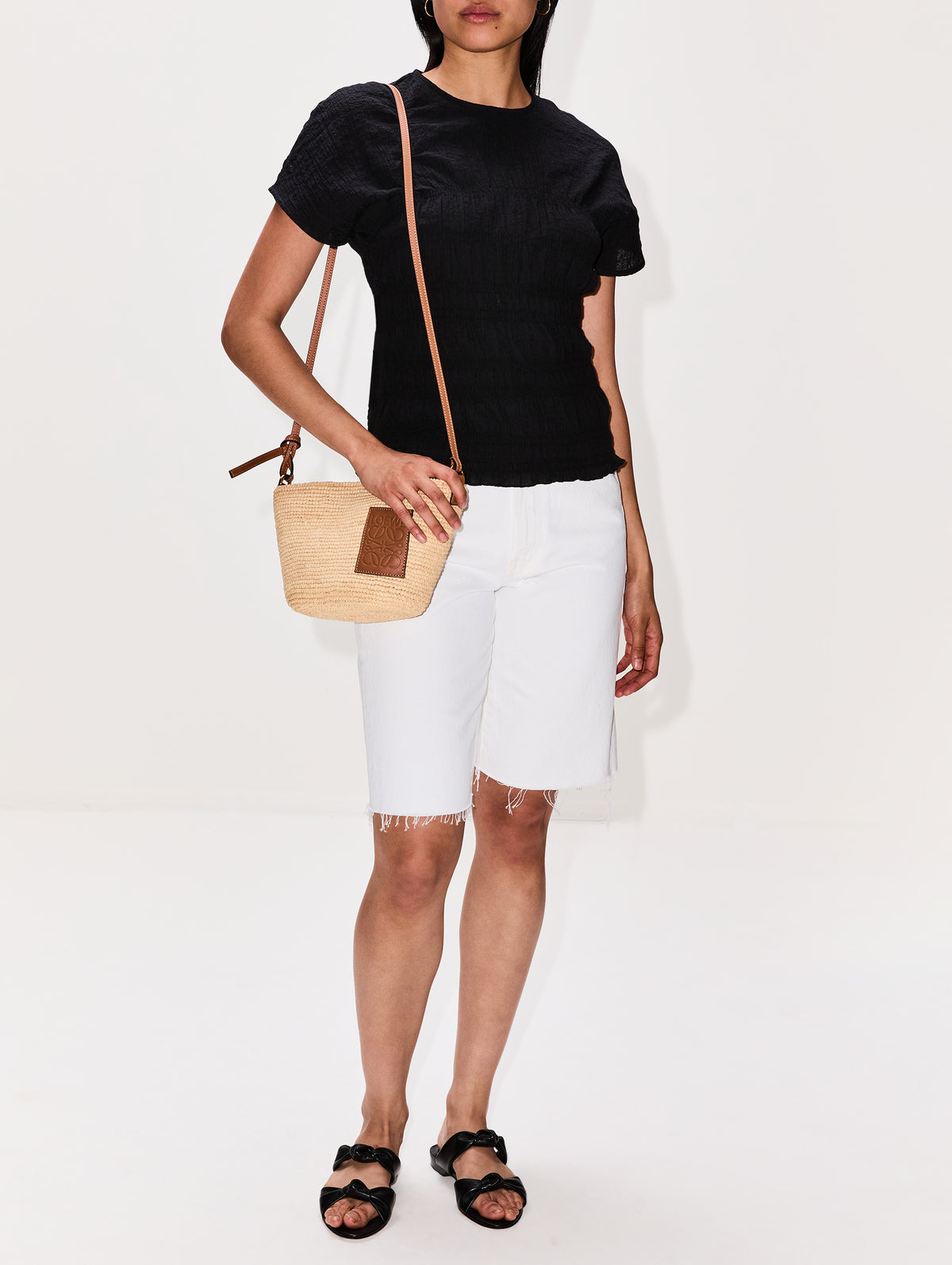 Maven Bermuda Fray Short,MOTHER,PICKET FENCE,Image 2