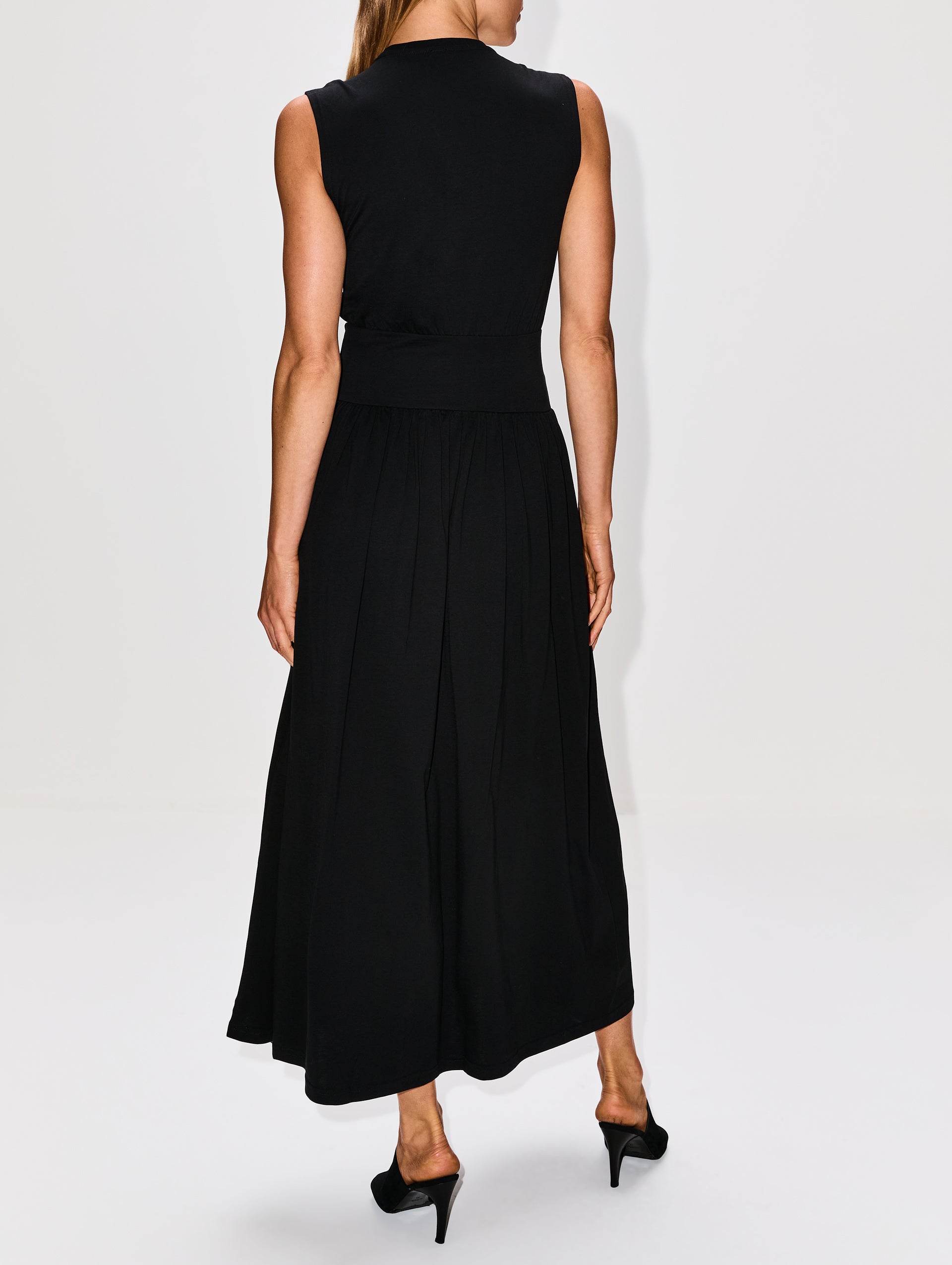 Sleeveless Cotton Tee Dress | TOTÉME | elysewalker