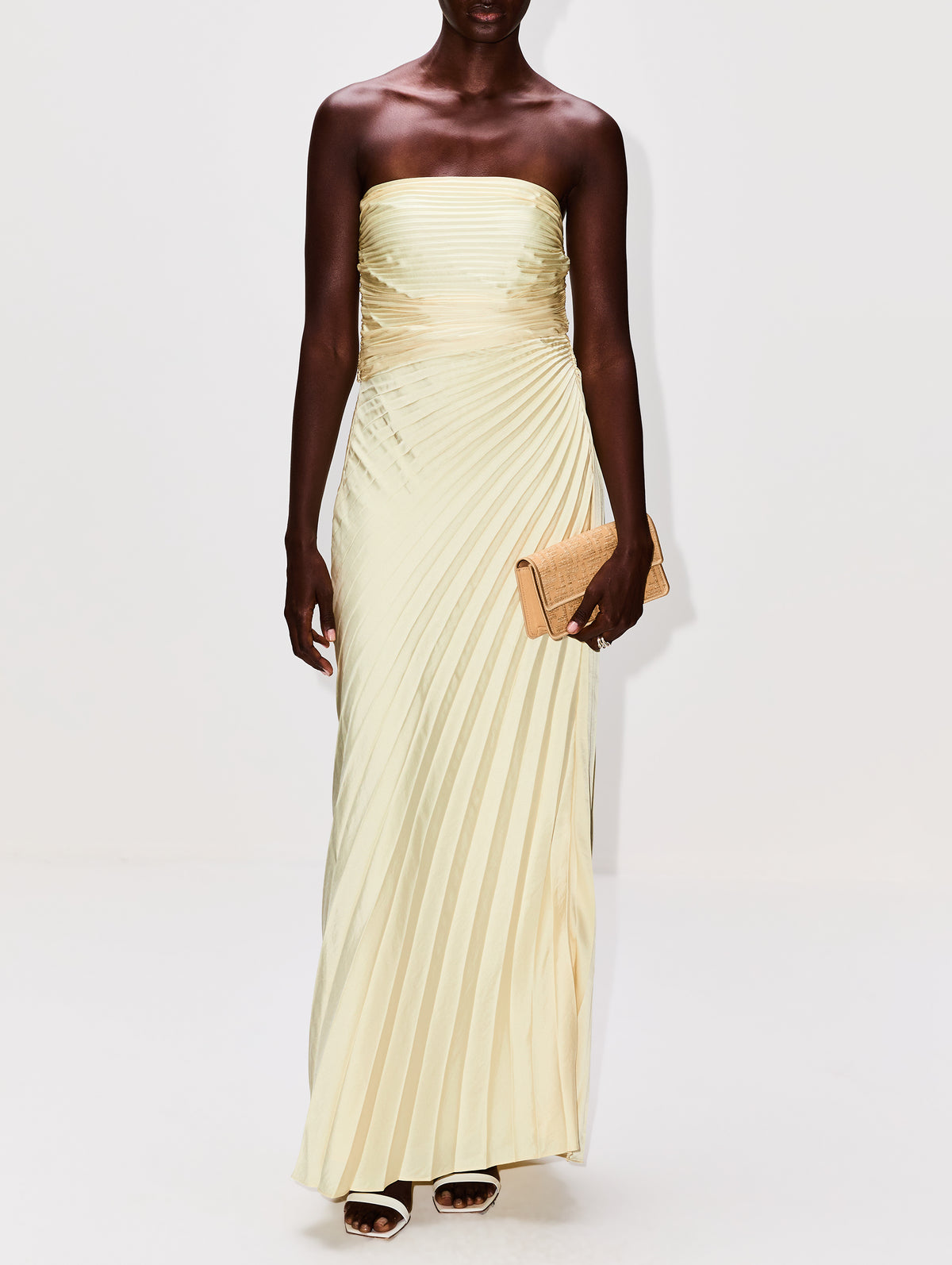 Wallet on Chain,FENDI,BEIGE,Image 2