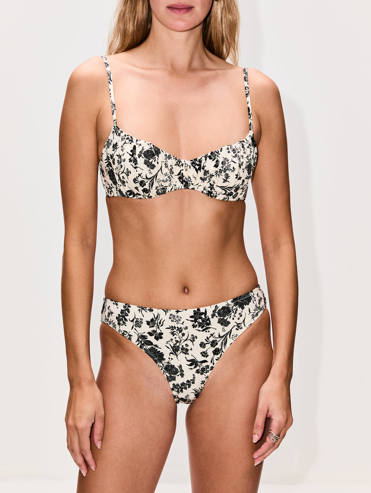 Dani Bikini Bottom,ULLA JOHNSON,WHITE GARDENIA,Image 2