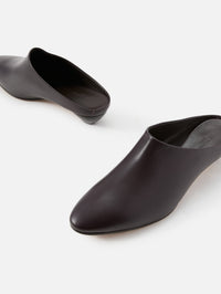 Allegra Mule,LE MONDE BERYL,PLUM,Image 2