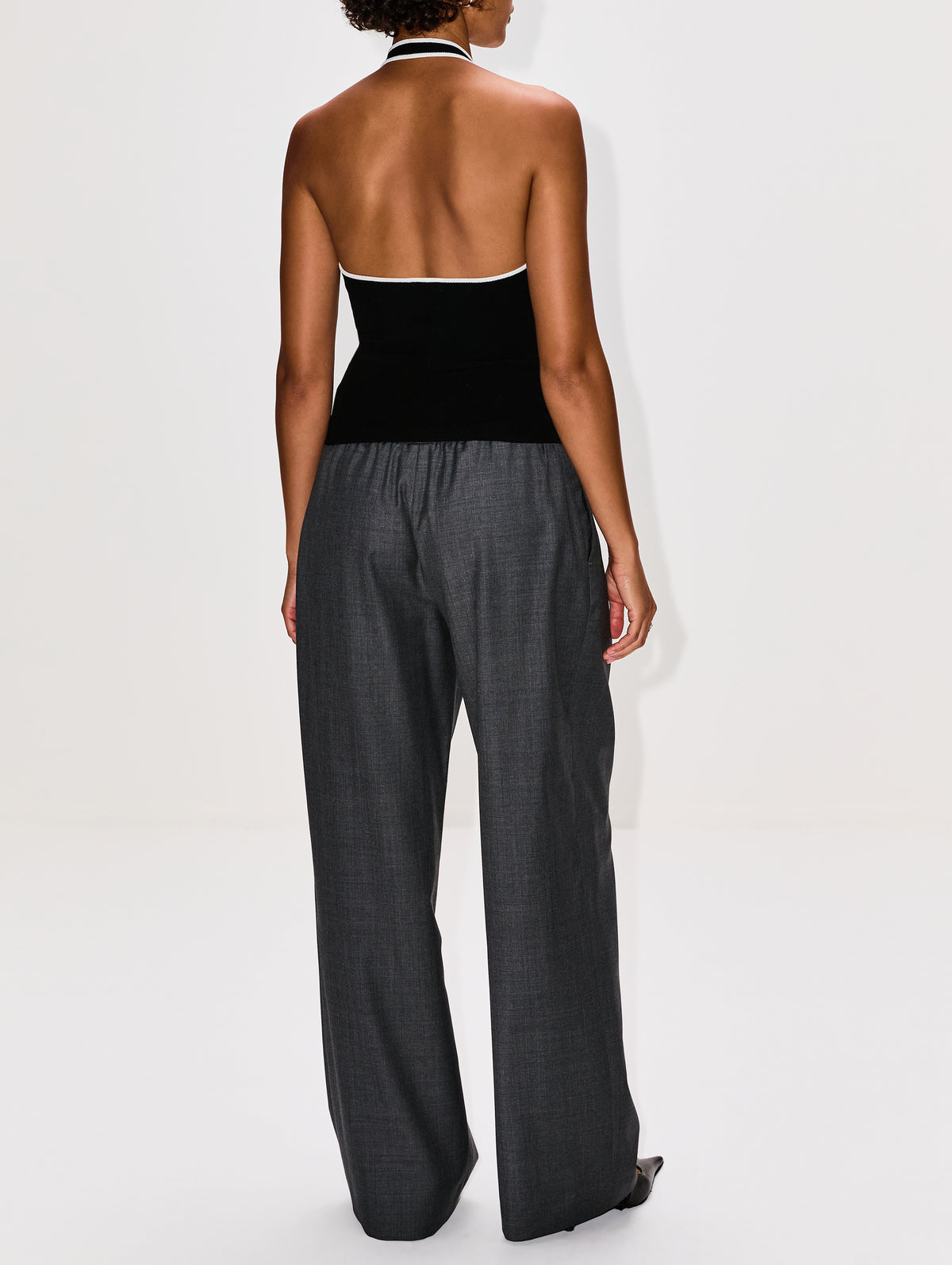 Fine Line Halter Top,ST AGNI,BLACK,Image 3