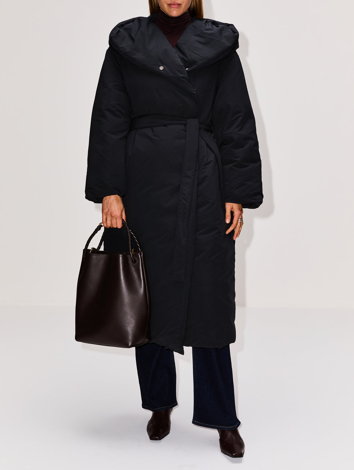 Doris Long Puffer Jacket,LOULOU DE SAISON,BLACK,Image 2