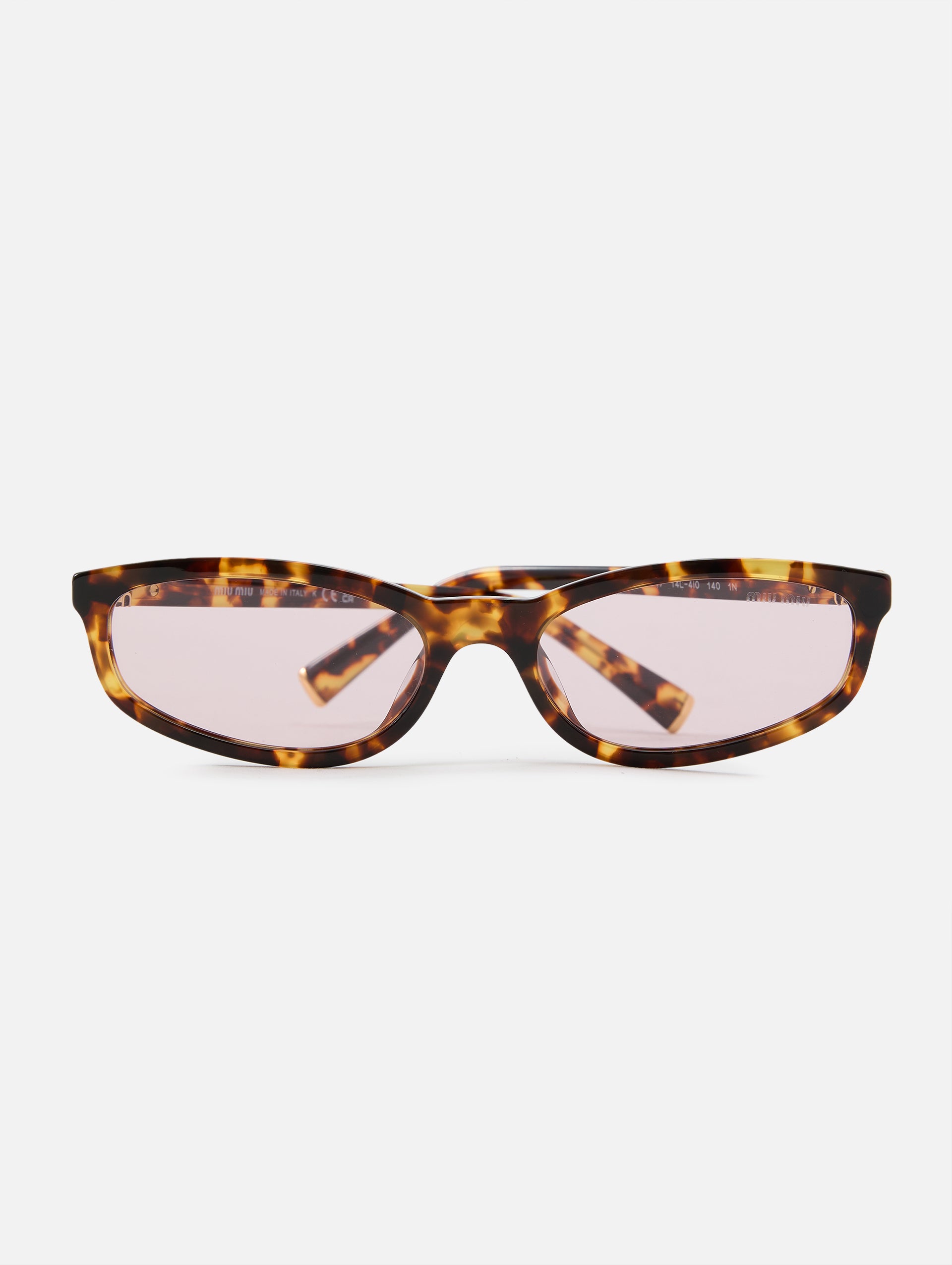 Cat Eye Frame | MIU MIU EYEWEAR | elysewalker