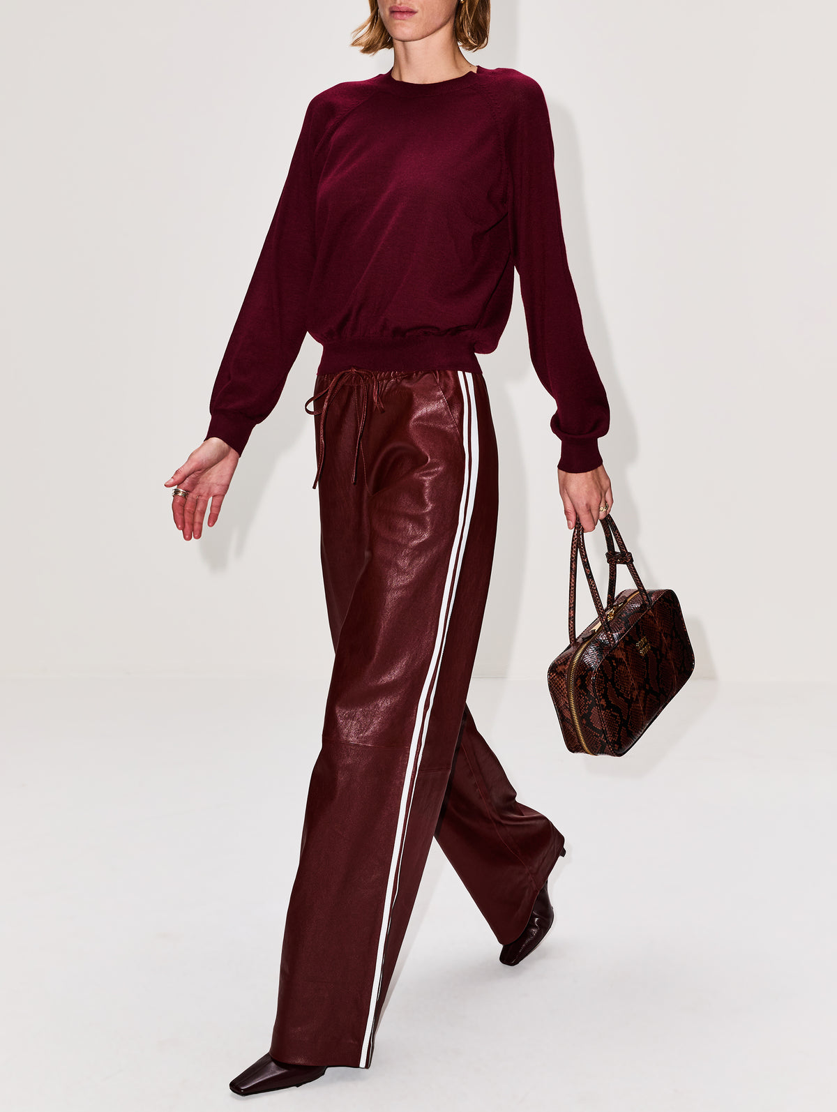 Baggy Athletic Striped Sweatpant,SPRWMN,PINOT/WHITE,Image 3