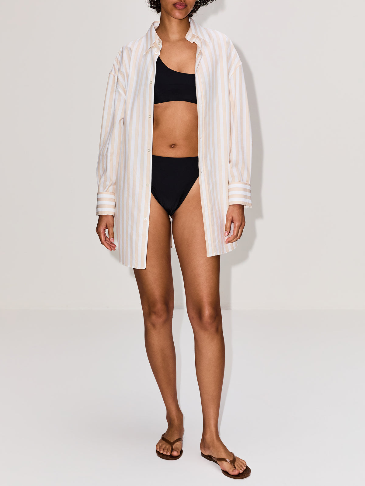 Horizon Bikini Bottom,MERIDIAN SWIMWEAR,BLACK,Image 4