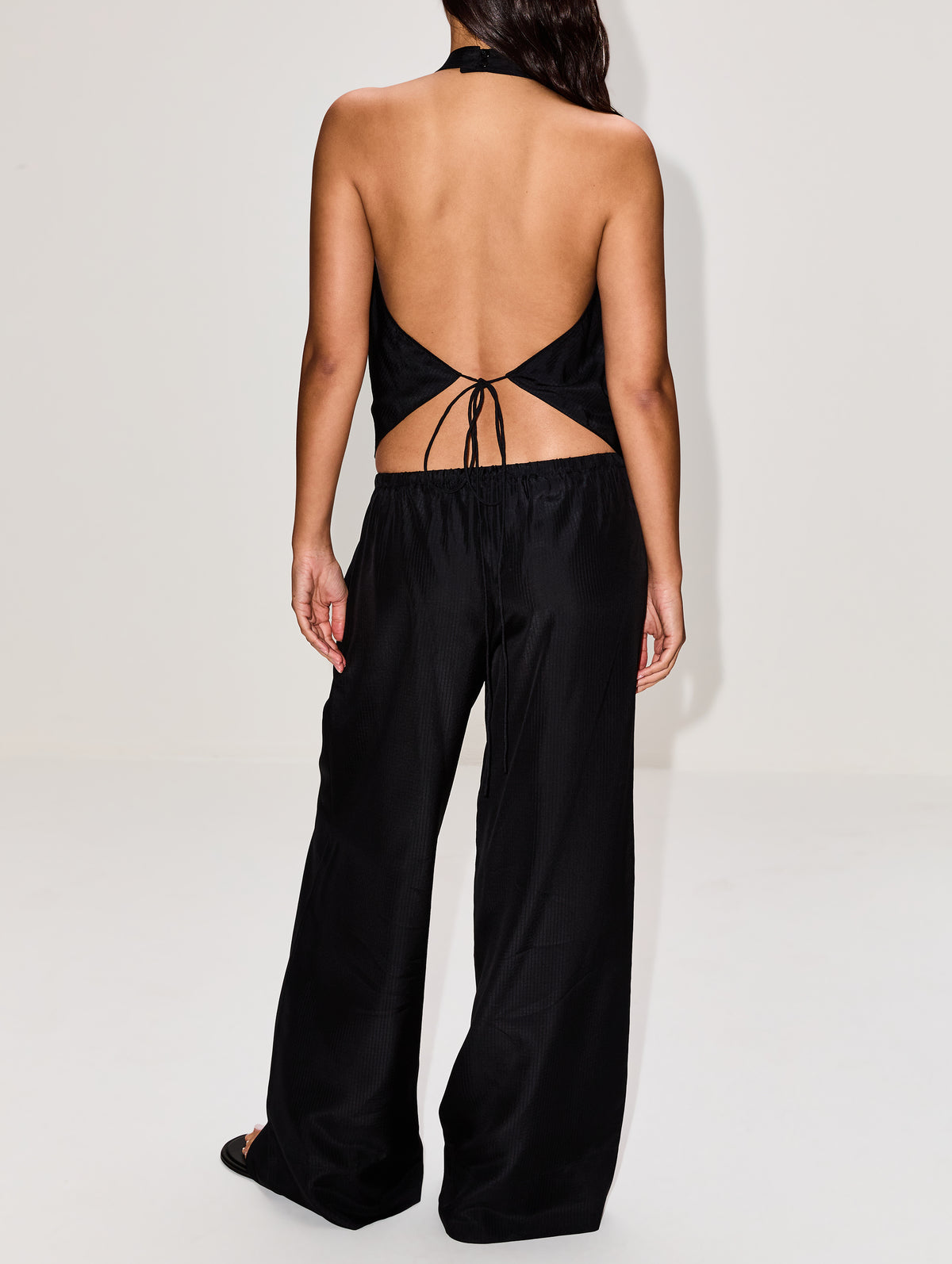 Silk Grid Halter Top,ST AGNI,BLACK,Image 3