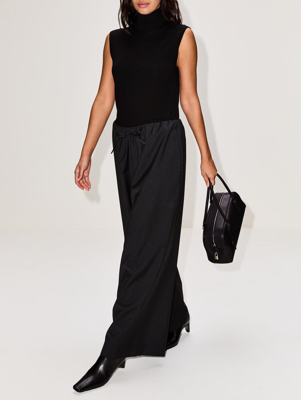 Drawstring Dinner Trouser,TOTÉME,CHARCOAL,Image 3