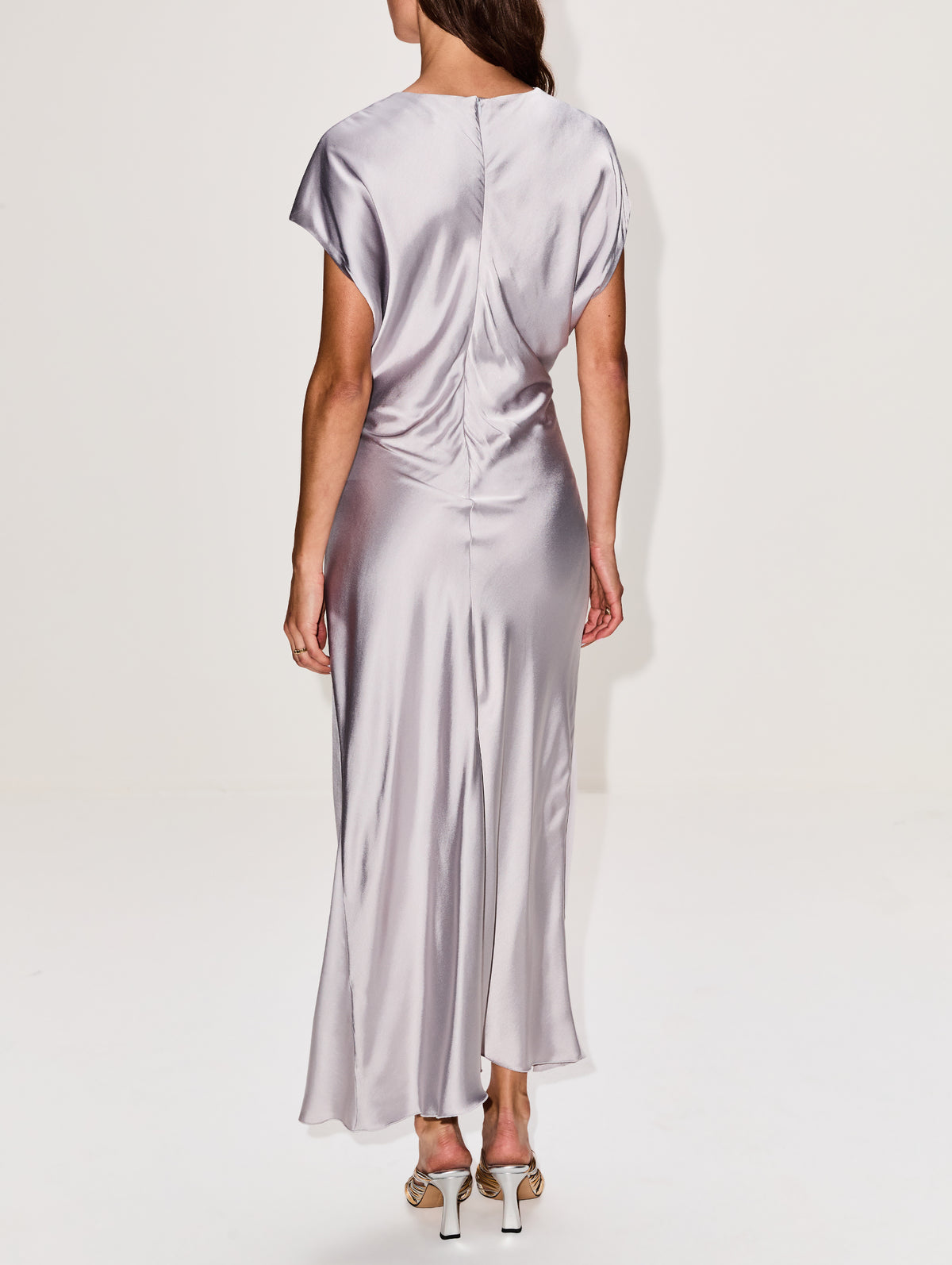 Fluid V-Neck Dress,HOUSE OF DAGMAR,SILVER,Image 4