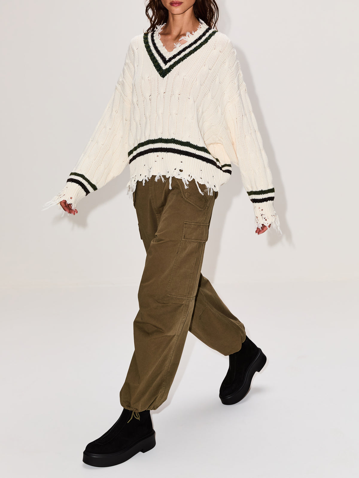 Cropped Cargo Pant,DENIMIST,OLIVE,Image 3