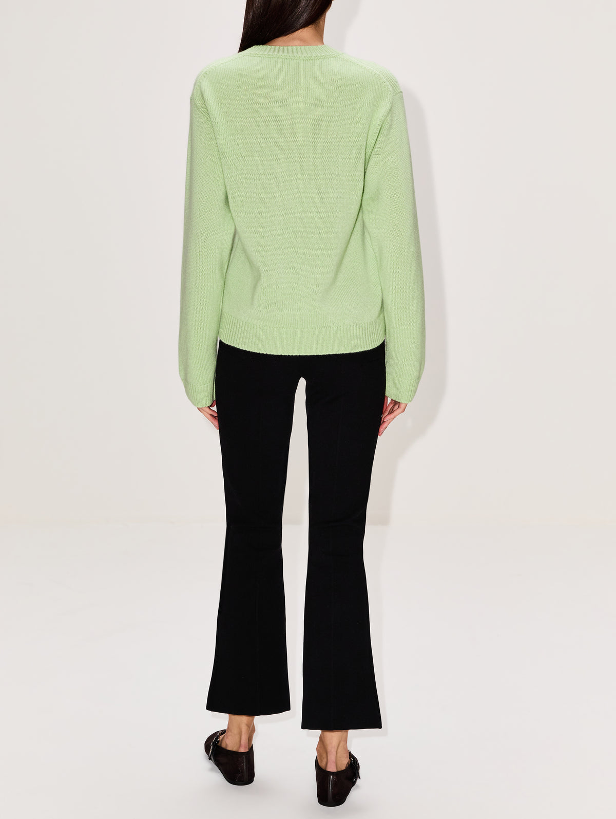 Nevia Cashmere V Neck Sweater,AMIYA,LIGHT GREEN,Image 3