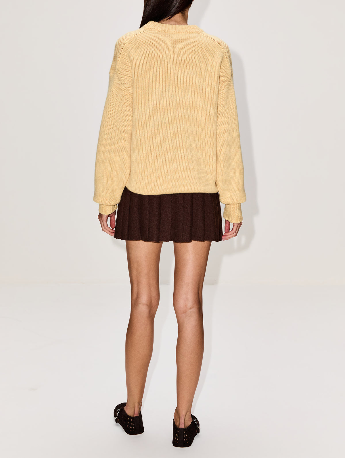 Ursa Cashmere Sweater,AMIYA,YUZU,Image 3