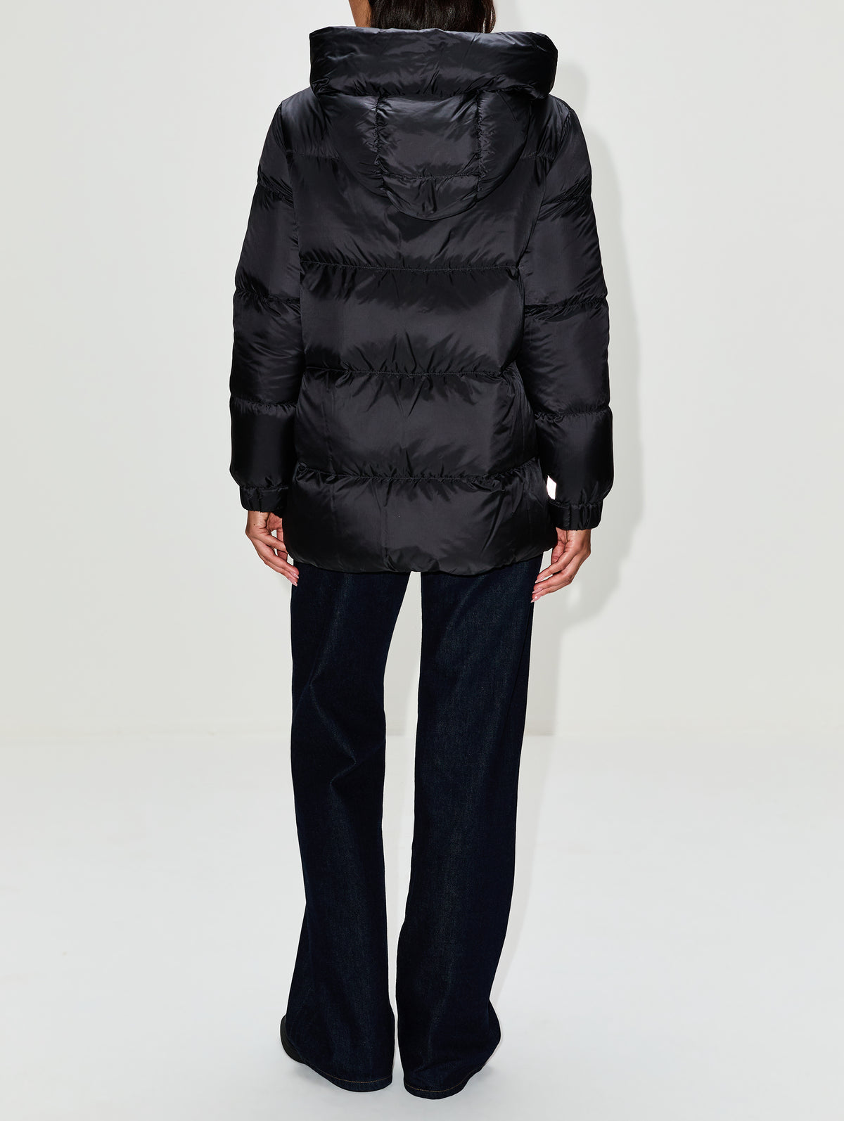 Seia Puffer Coat,MAX MARA,BLACK,Image 3