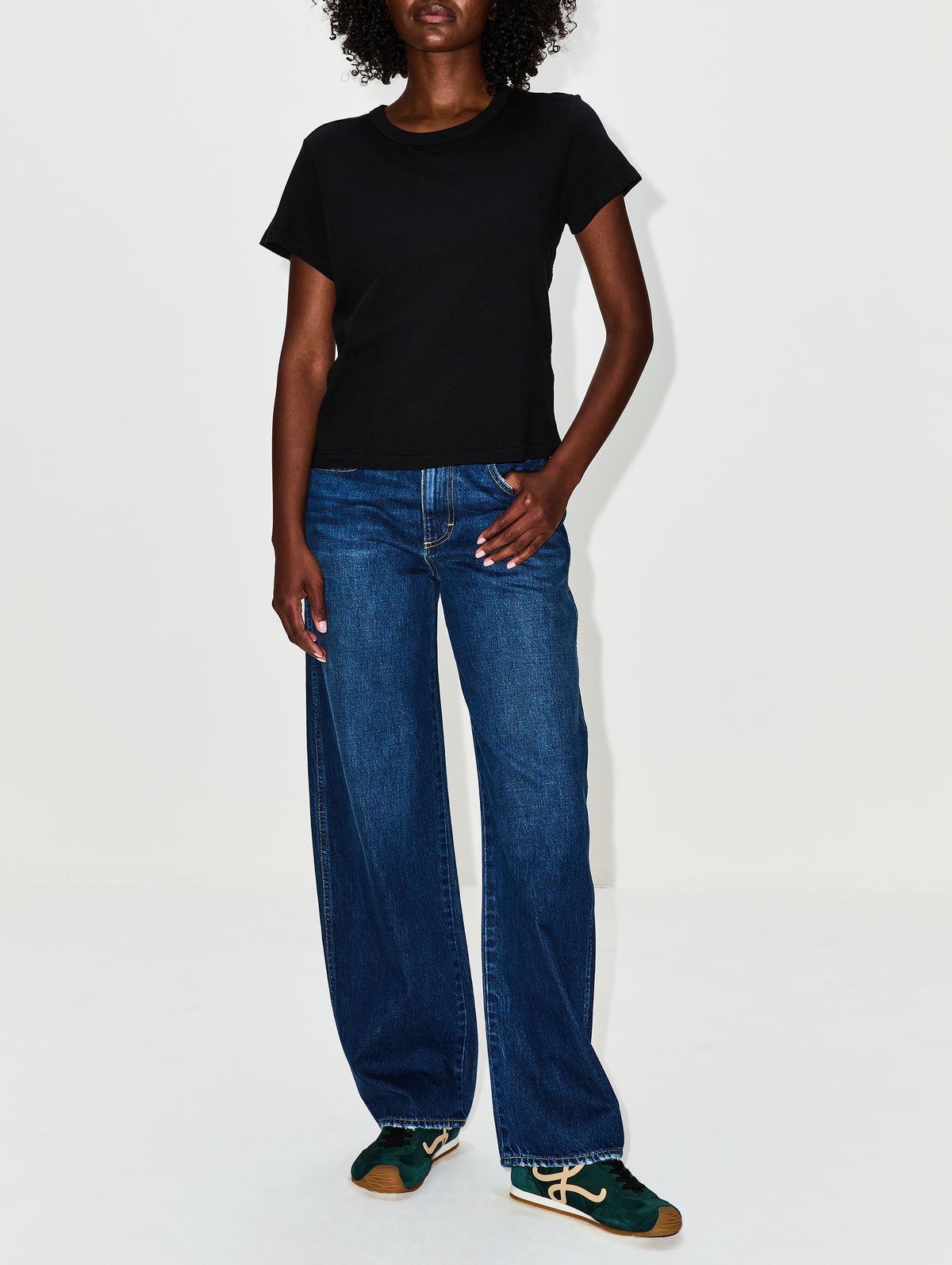 Lovey Tee,AMO,BLACK,Image 2