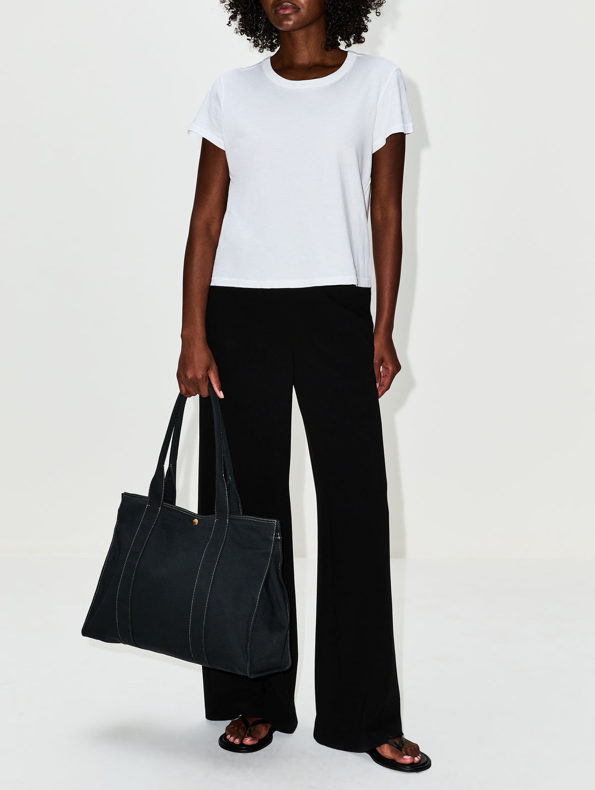 Sisal Shoulder Tote,THE ROW,BLACK,Image 2