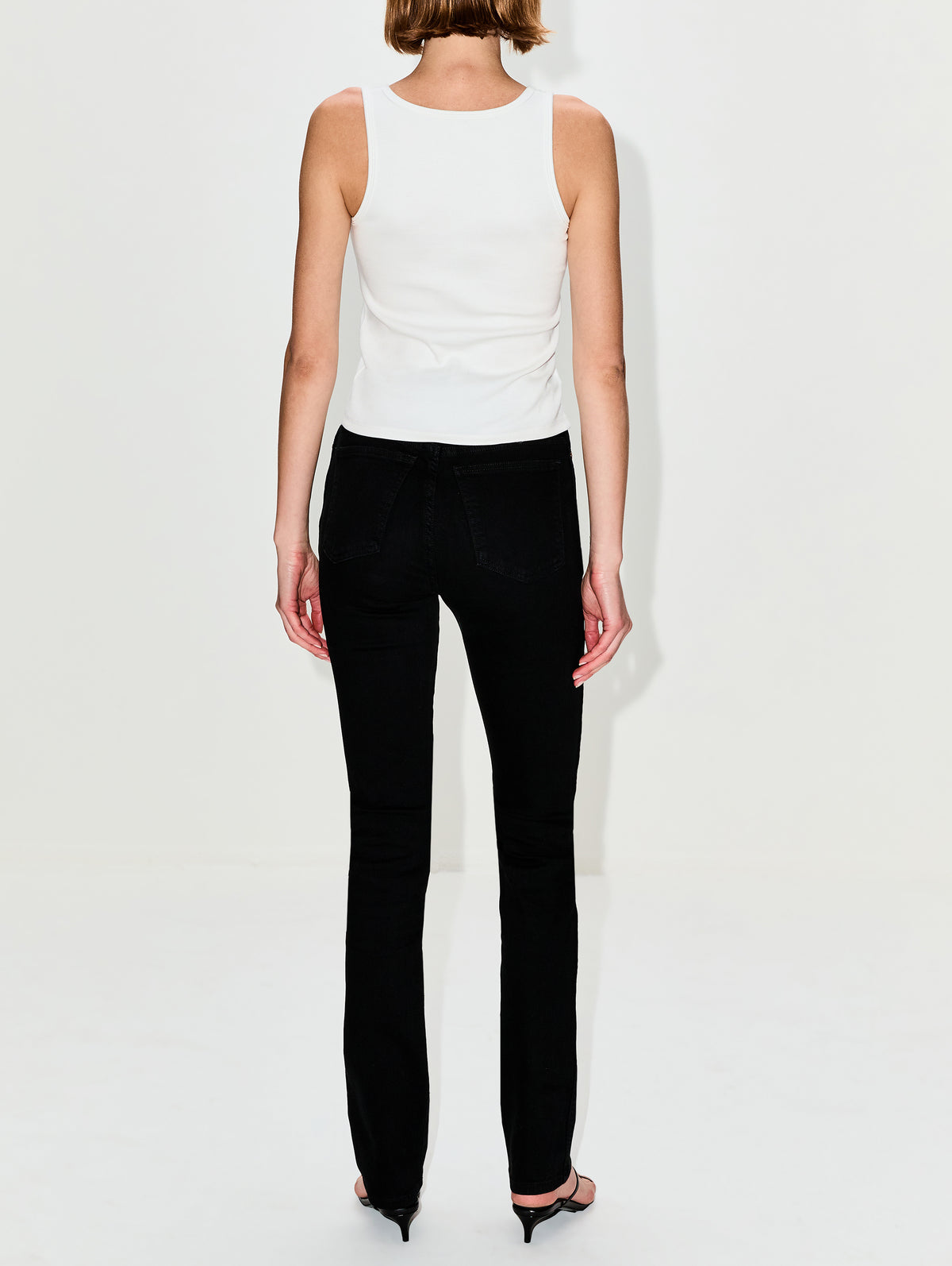 Low Scoop Tank Top,AMBROSE,WHITE,Image 3