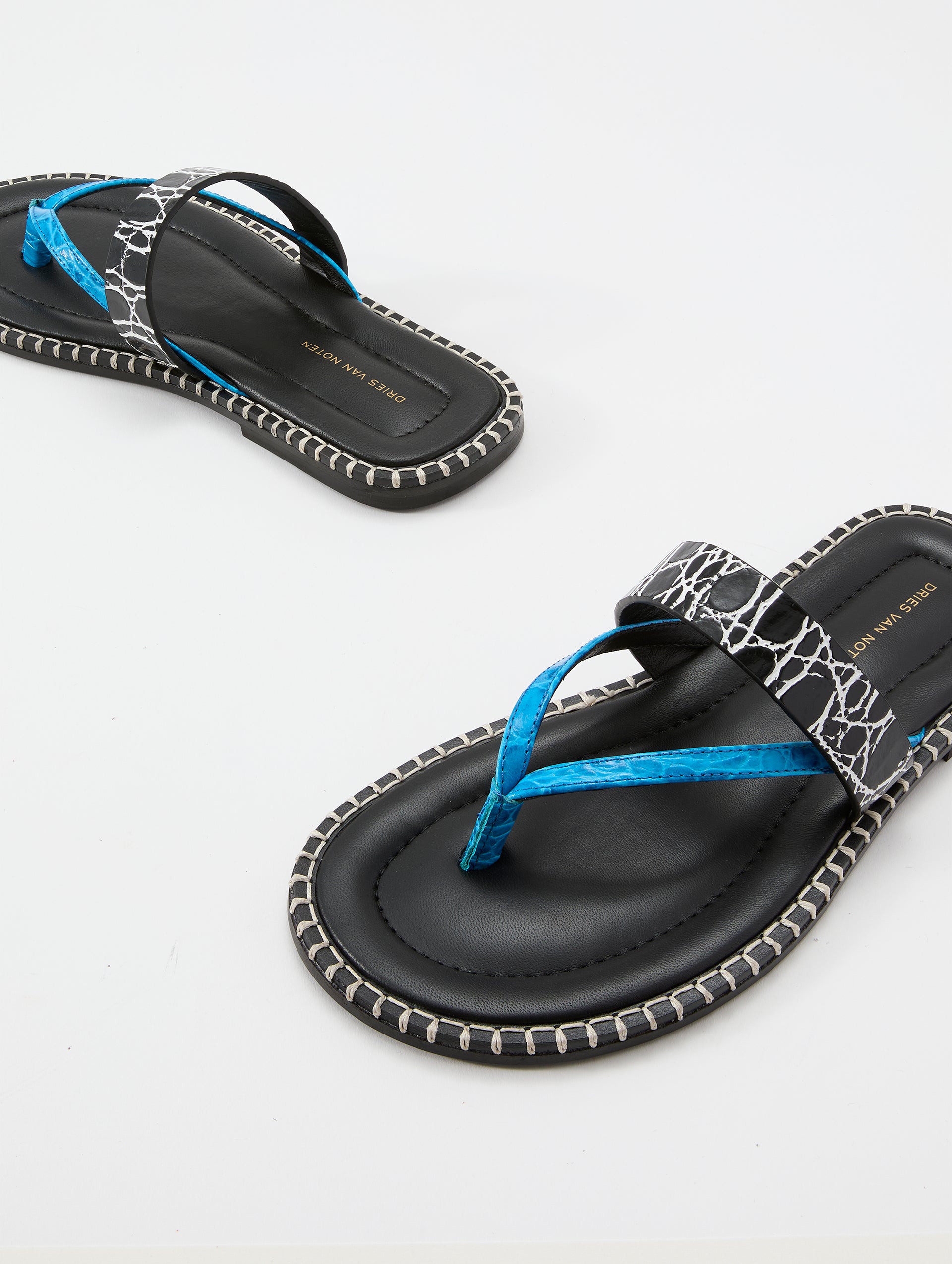 DRIES VAN NOTEN サンダル ブラック ブルー Mixed Material Flat Sandal | DRIES VAN NOTEN | elysewalker