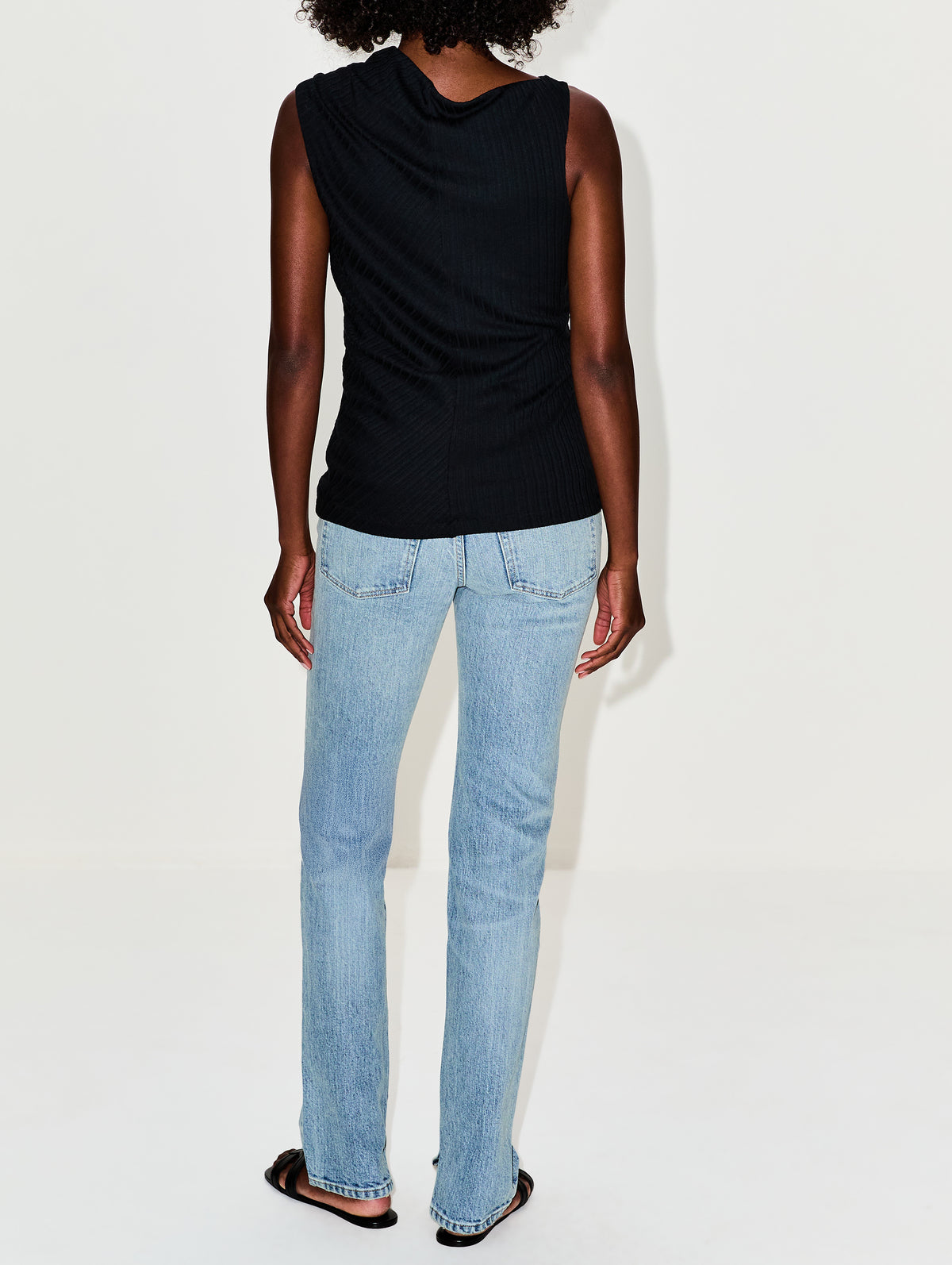 Toga Top,RÙADH,BLACK,Image 3