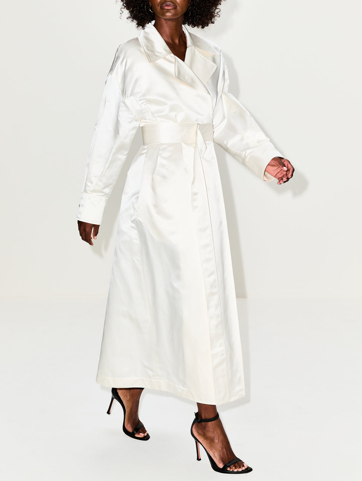 Valentina Trench,SASUPHI,IVORY,Image 3