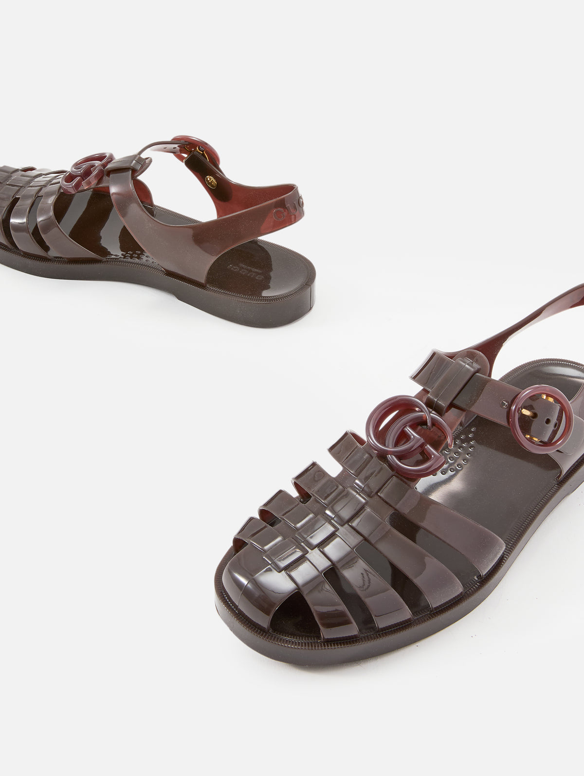 Glossy Fisherman Sandal,GUCCI,AUBERGINE,Image 2