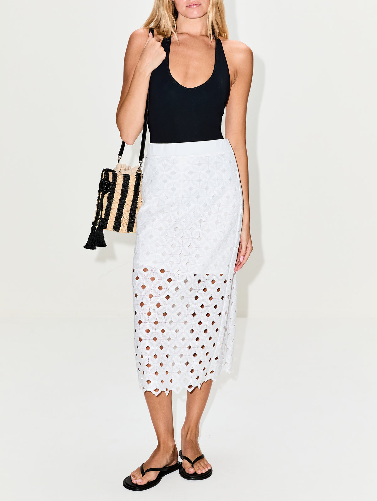 Eyelit Skirt,MAX MARA,OPTICAL WHITE,Image 2