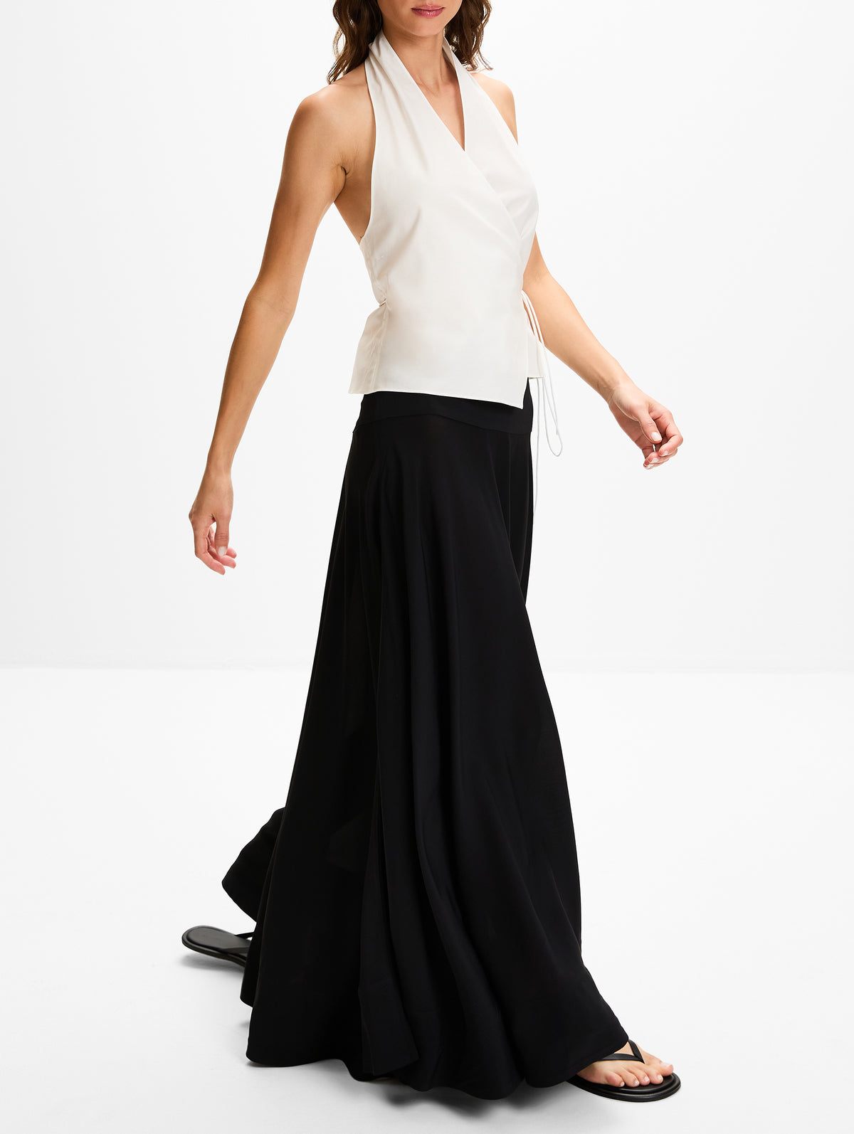 Fluid Circle Hem Skirt,ST AGNI,BLACK,Image 3