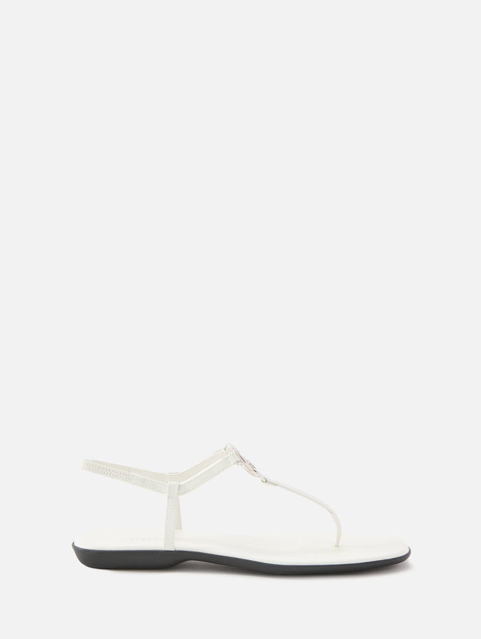GG Ease Thong Sandal,GUCCI,WHITE BAMBOO,Image 1
