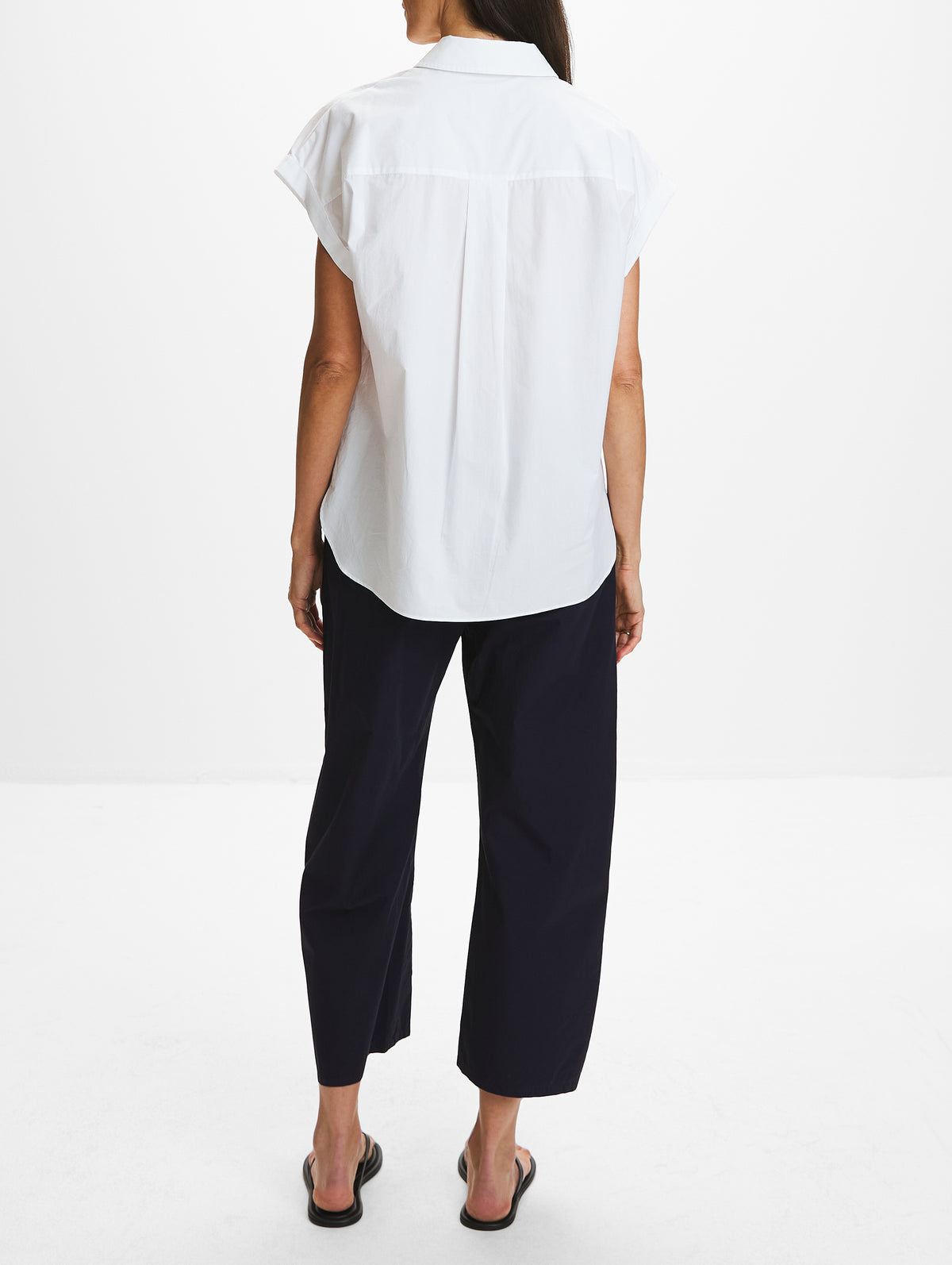 Relaxed Sleeveless Shirt,MATTEAU,WHITE,Image 3