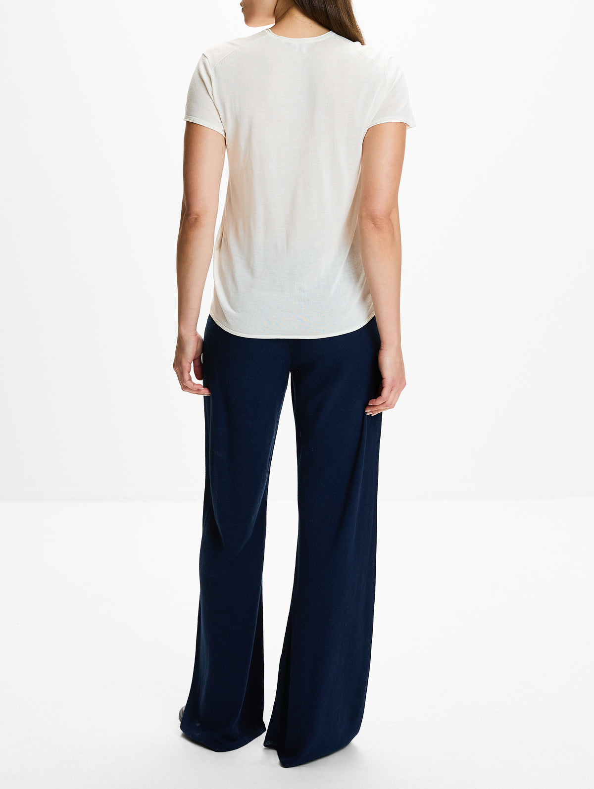 Silk Tee,TOTÉME,ECRU,Image 3
