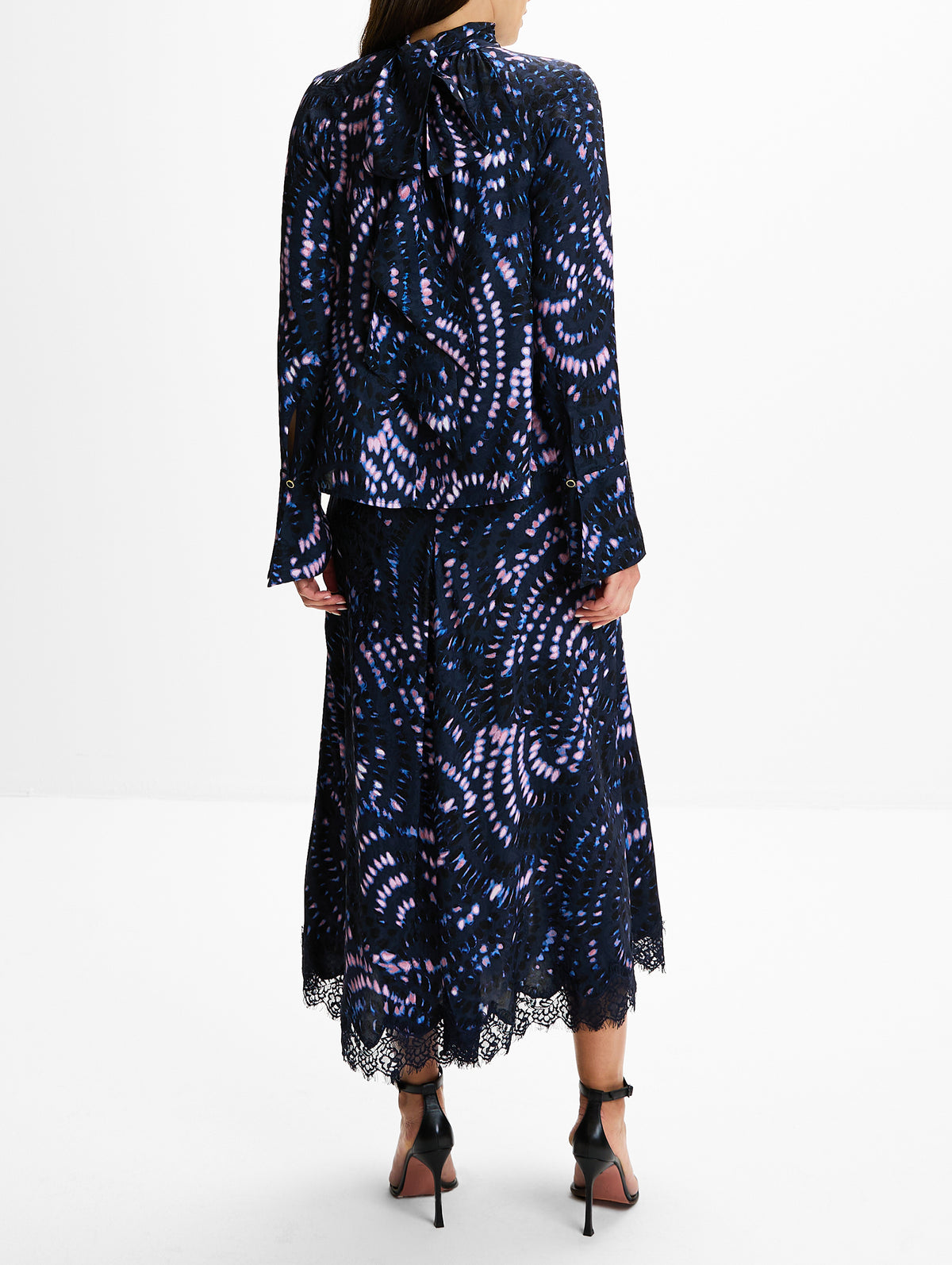 Lou Skirt,CARA CARA,VENETA ARC NAVY,Image 4
