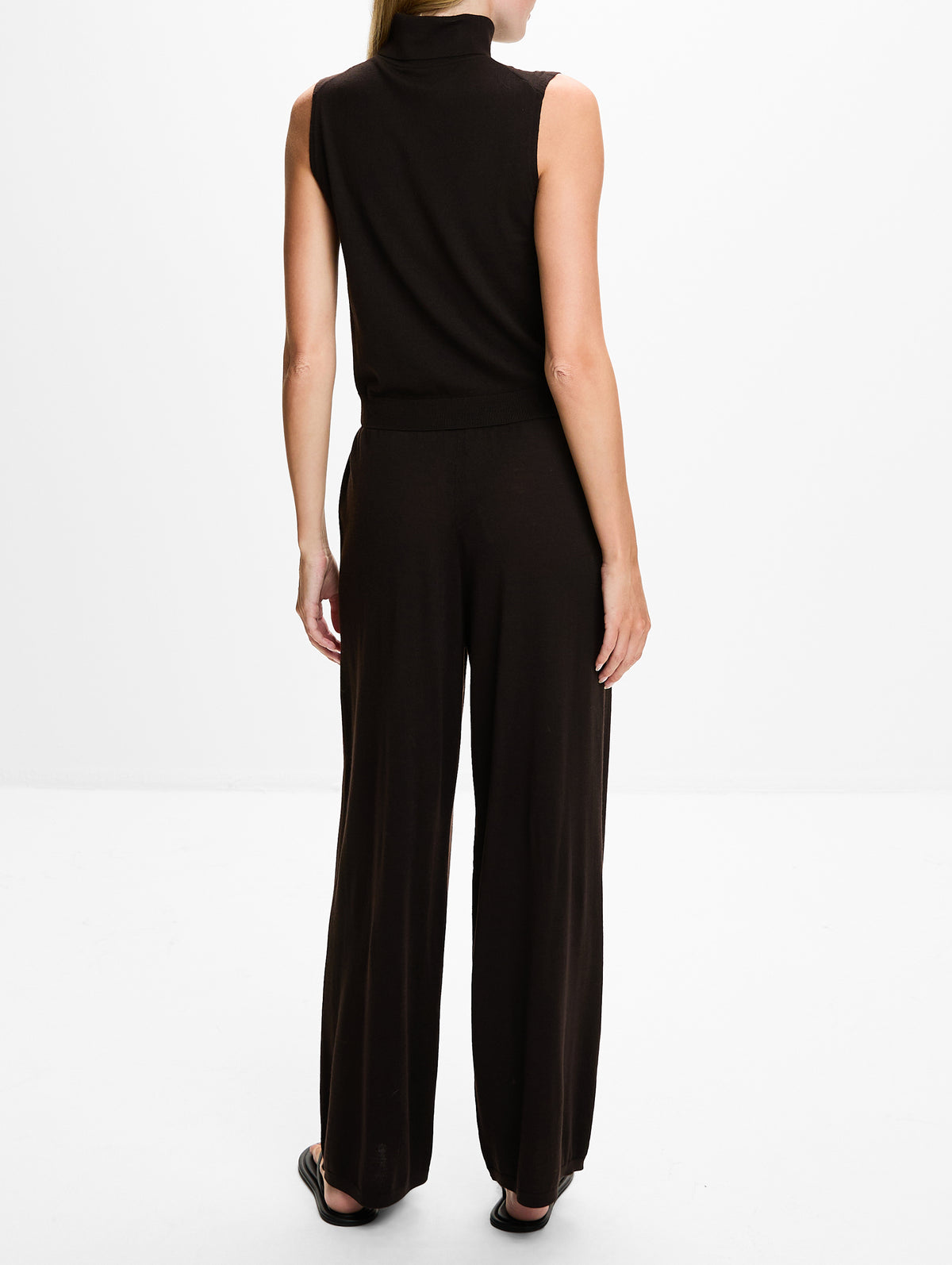 James Sleeveless Turtleneck Top,LESET,CHOCOLATE,Image 3