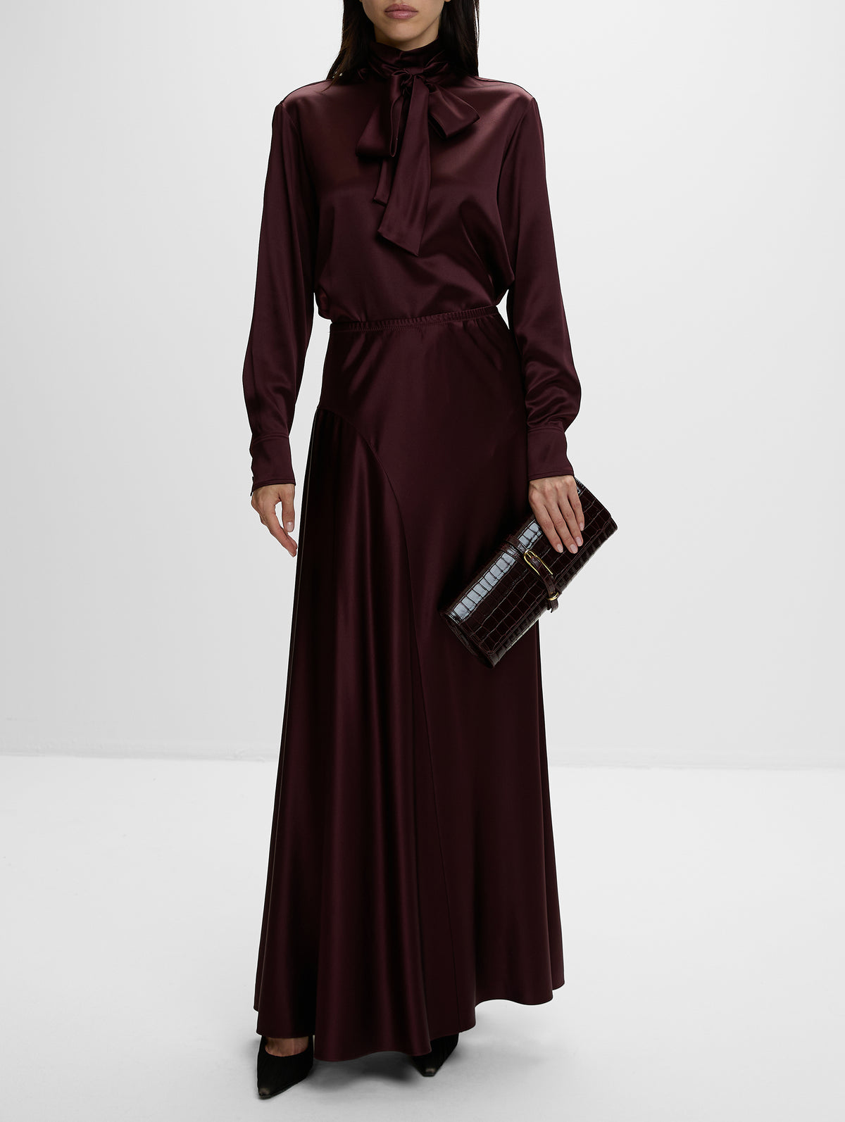 Belted Clutch,LIFFNER,BURGUNDY GOLD HARDWARE,Image 2