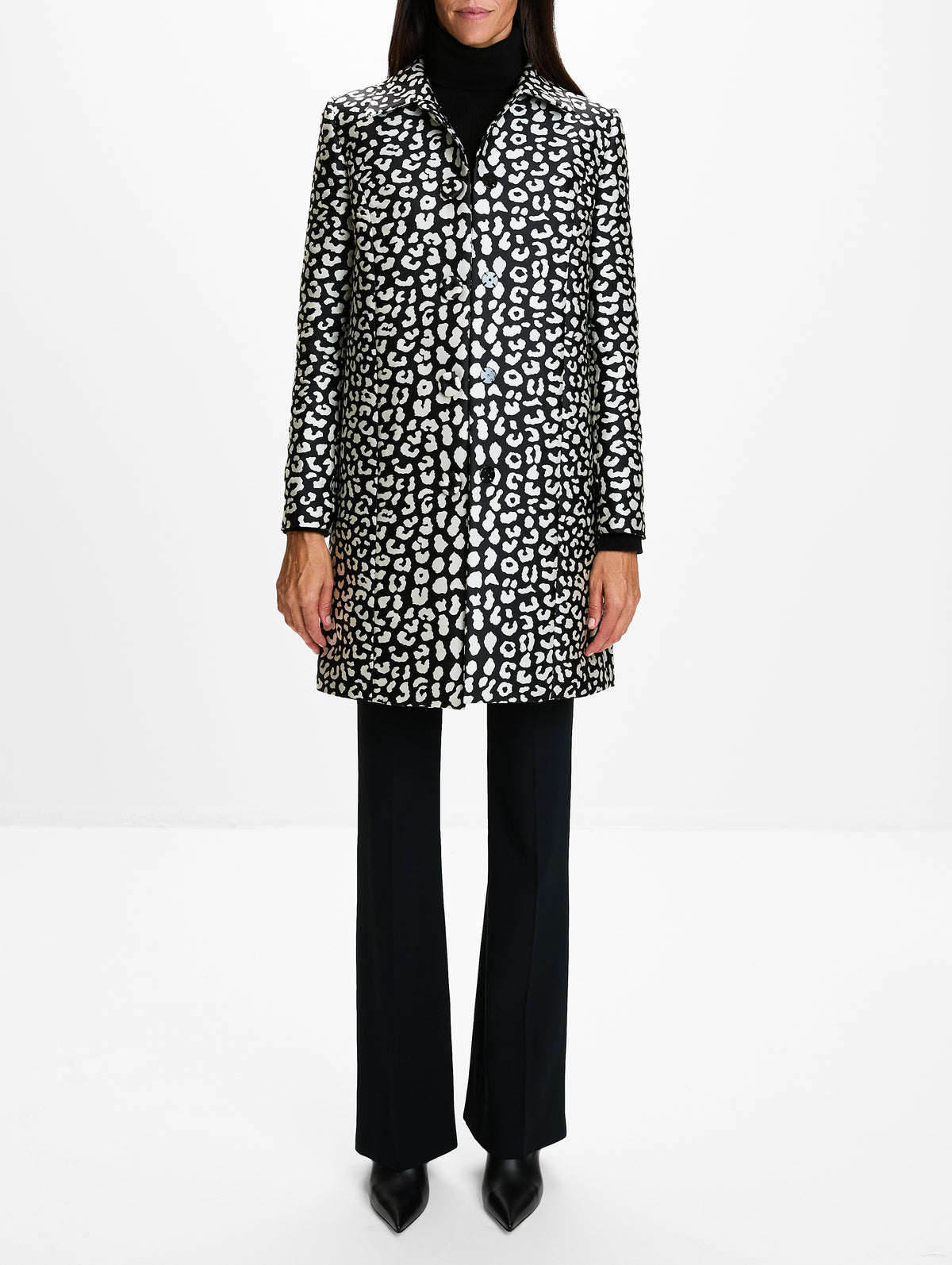 Printed Coat,CAROLINA HERRERA,BLACK/IVORY,Image 2