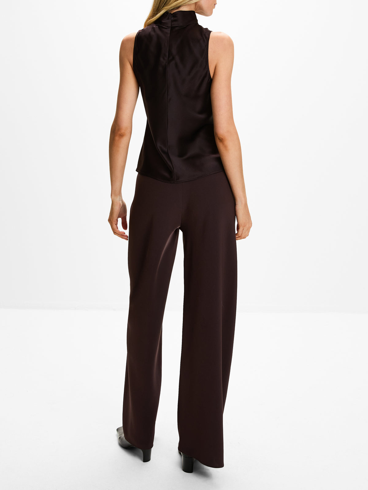 Palmer Sleeveless Blouse,ELYSEWALKER LABEL,CHOCOLATE PLUM,Image 3